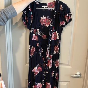 Floral Maxi Dress. Size small. Patrons of Peace Button up from mid body to chest